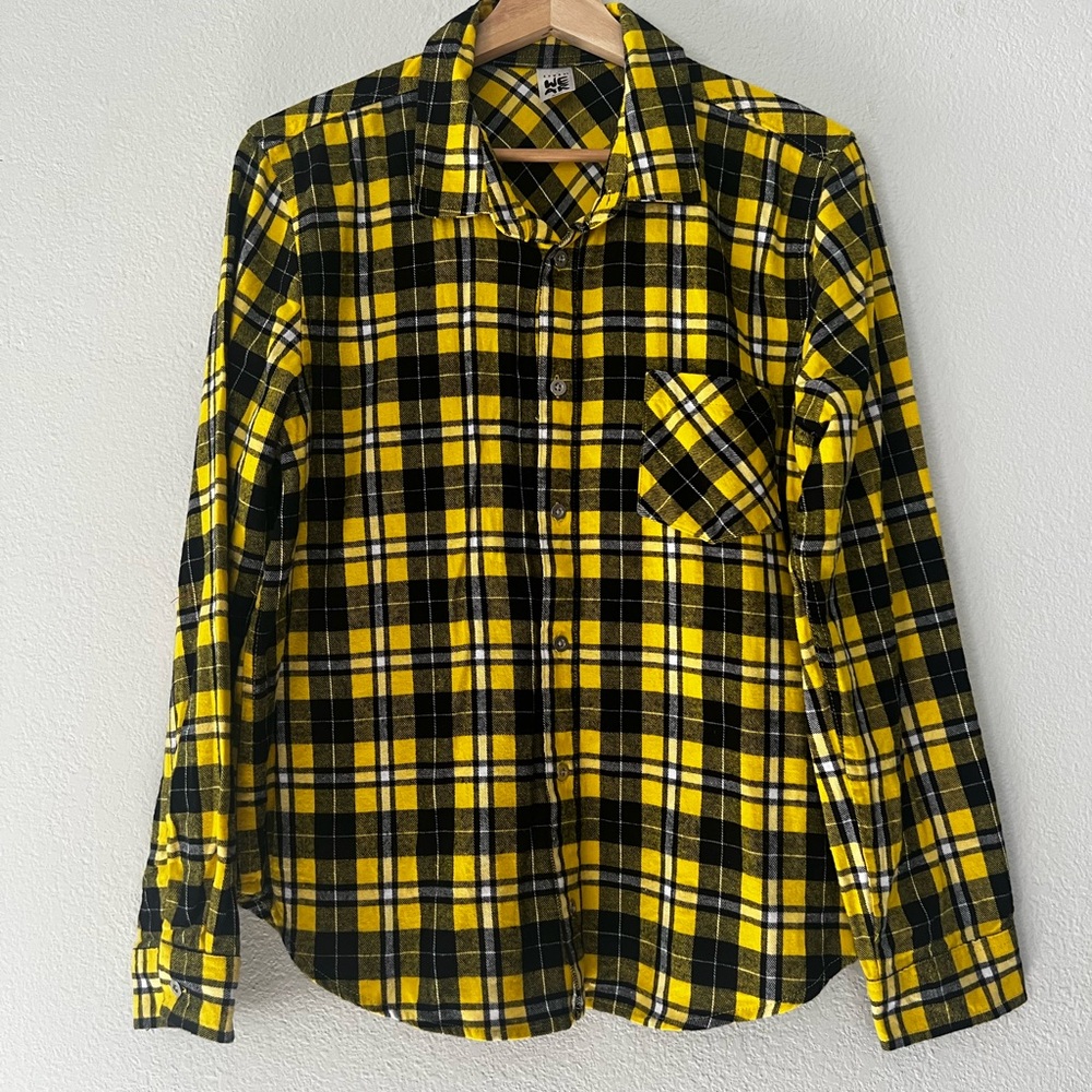 Zumba long-sleeve button up yellow & black shirt size small